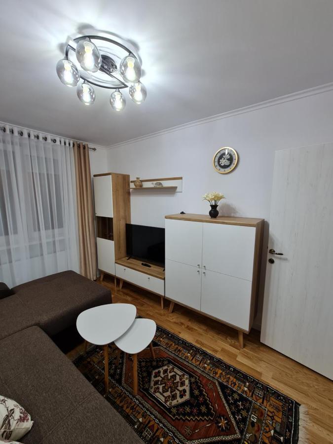White Stone Apartment Sibiu Exterior photo